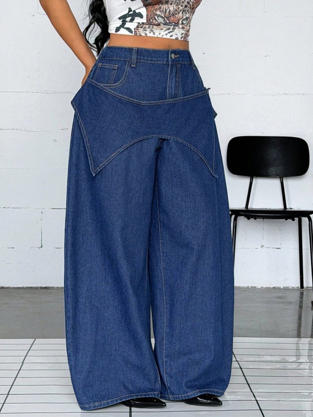 Medium Wash Casual Women's Button Pocket Zipper Fly Wide-Leg Long Baggy Jeans - Picture 3 of 5
